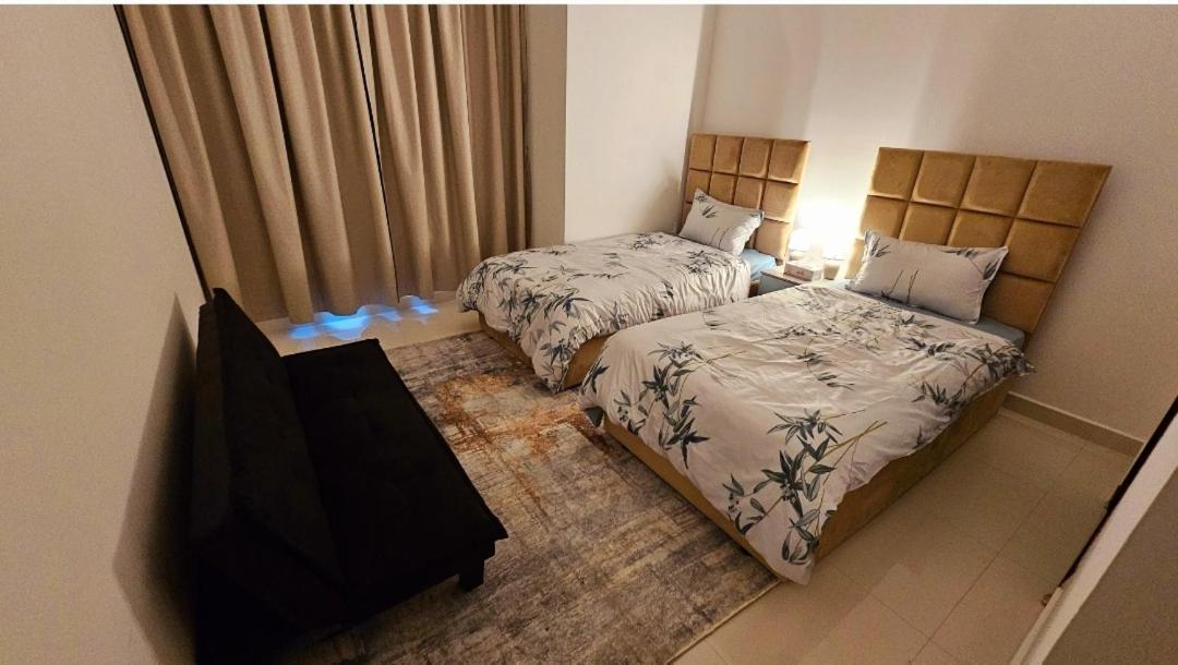 Splendid Villa Rooms Near Dubai Airport Екстериор снимка