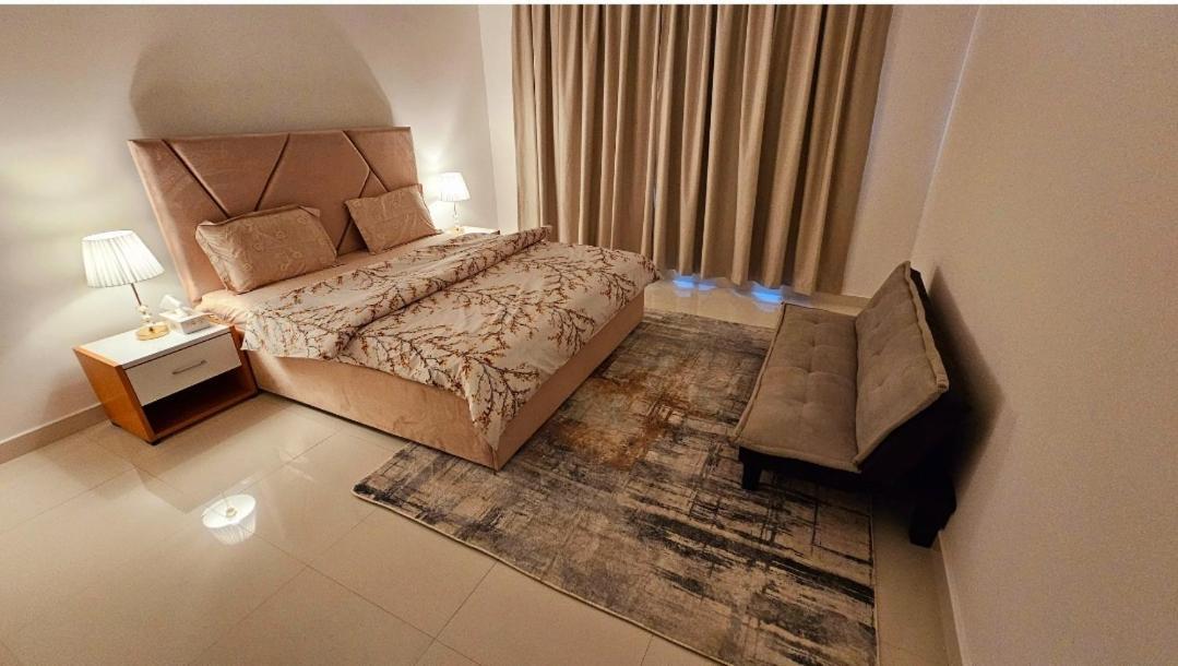 Splendid Villa Rooms Near Dubai Airport Екстериор снимка
